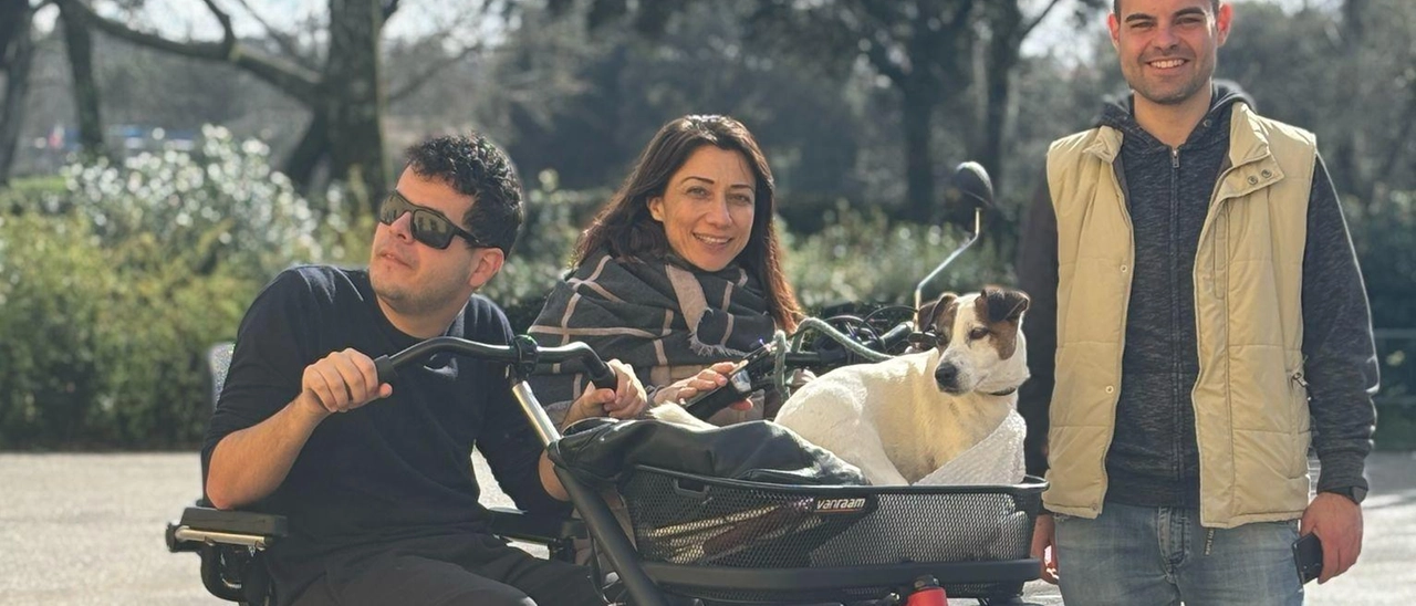 Il furto della bici per disabili. L’appello dell’associazione: "I ladri la restituiscano subito"