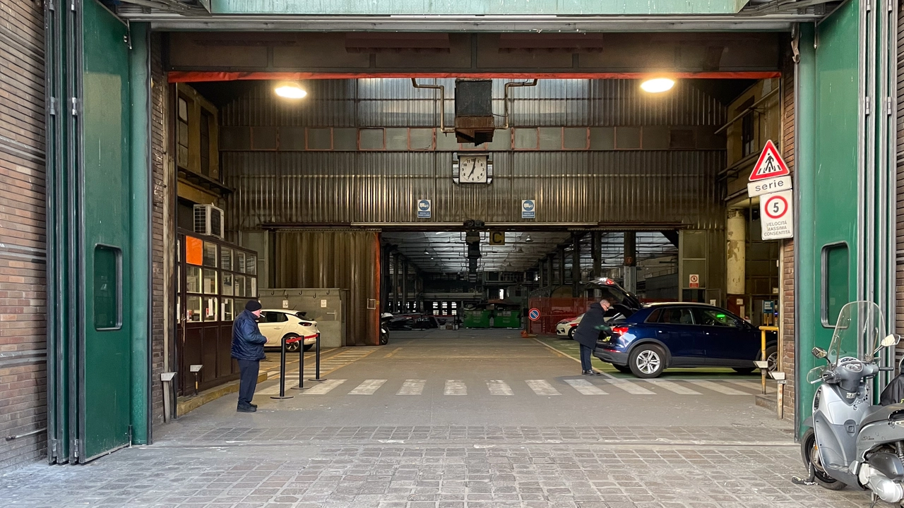 L’ex deposito Atm di viale Stelvio, all’angolo con viale Zara