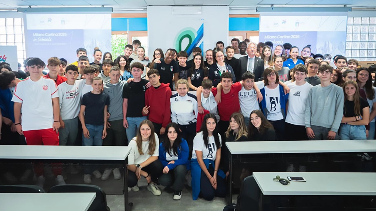Oltre seimila studenti a lezione di Olimpiadi nelle scuole. E ora si cercano volontari per Milano Cortina 2026