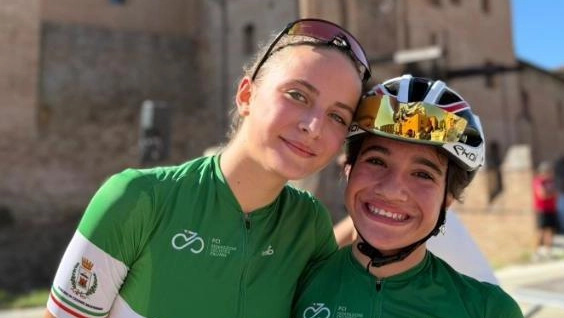 Le due cicliste della società cesanese: Nicole Bracco arrivata prima e la compagna Aurora Cerame giunta quarta Le due cicliste della società cesanese: Nicole Bracco arrivata prima e la compagna Aurora Cerame giunta quarta
