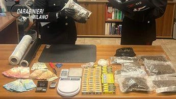 Arresti domiciliari per un pusher trovato con oltre 2,5 chili di droga nella sua abitazione, trasformata in un magazzino illecito.... Arresti domiciliari per un pusher trovato con oltre 2,5 chili di droga nella sua abitazione, trasformata in un magazzino illecito....