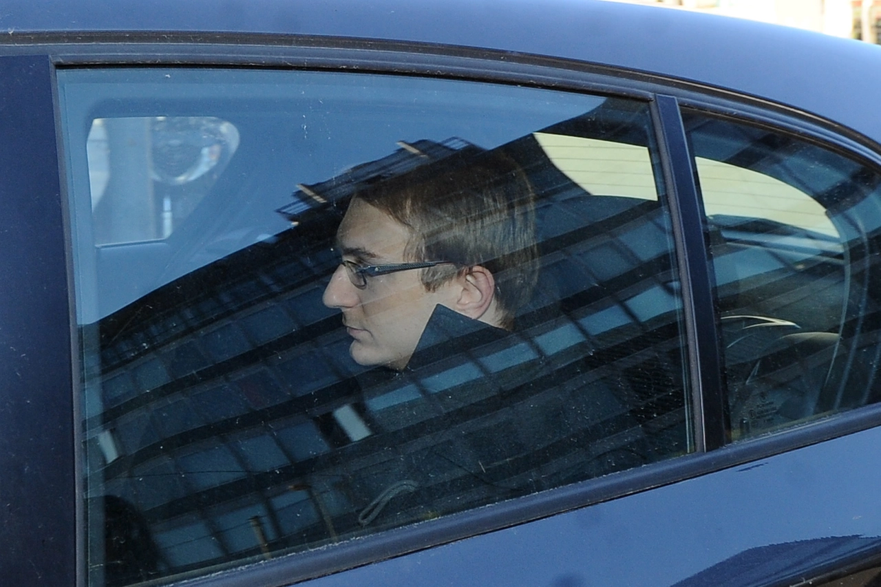 Alberto Stasi il 12 dicembre 2015, quando viene emessa la sentenza definitiva di condanna della Cassazione a Roma