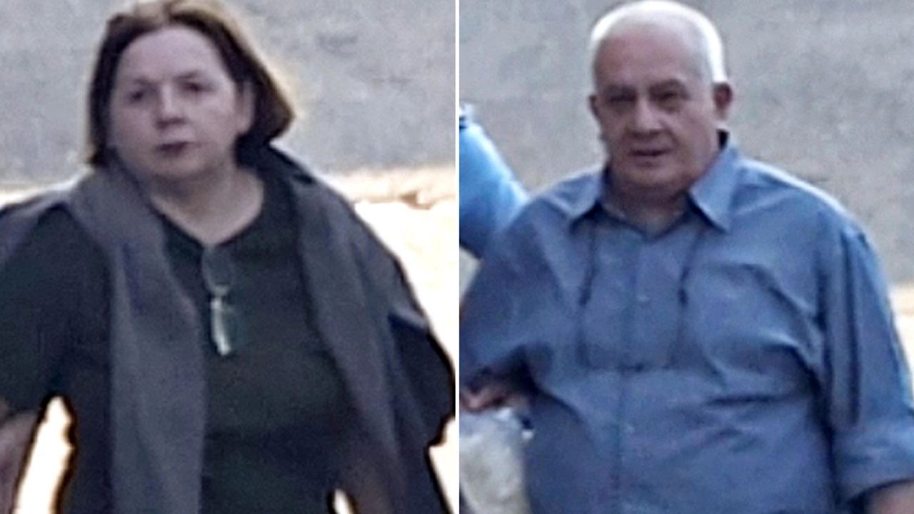 Nella combo, Rosa Bazzi e Olindo Romano, i coiniugi condannati in via definitiva per la strage di Erba che causò quattro morti, tra cui un bambino di due anni, l'11 dicembre del 2006 Nella combo, Rosa Bazzi e Olindo Romano, i coiniugi condannati in via definitiva per la strage di Erba che causò quattro morti, tra cui un bambino di due anni, l'11 dicembre del 2006