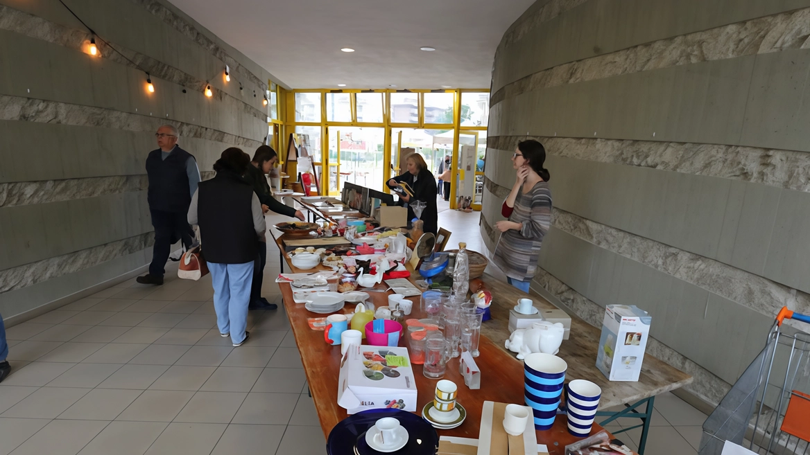 I residenti di via Bertacchi si lamenterebbero per gli eventi musicali organizzati di sera al vivace centro di quartiere I residenti di via Bertacchi si lamenterebbero per gli eventi musicali organizzati di sera al vivace centro di quartiere