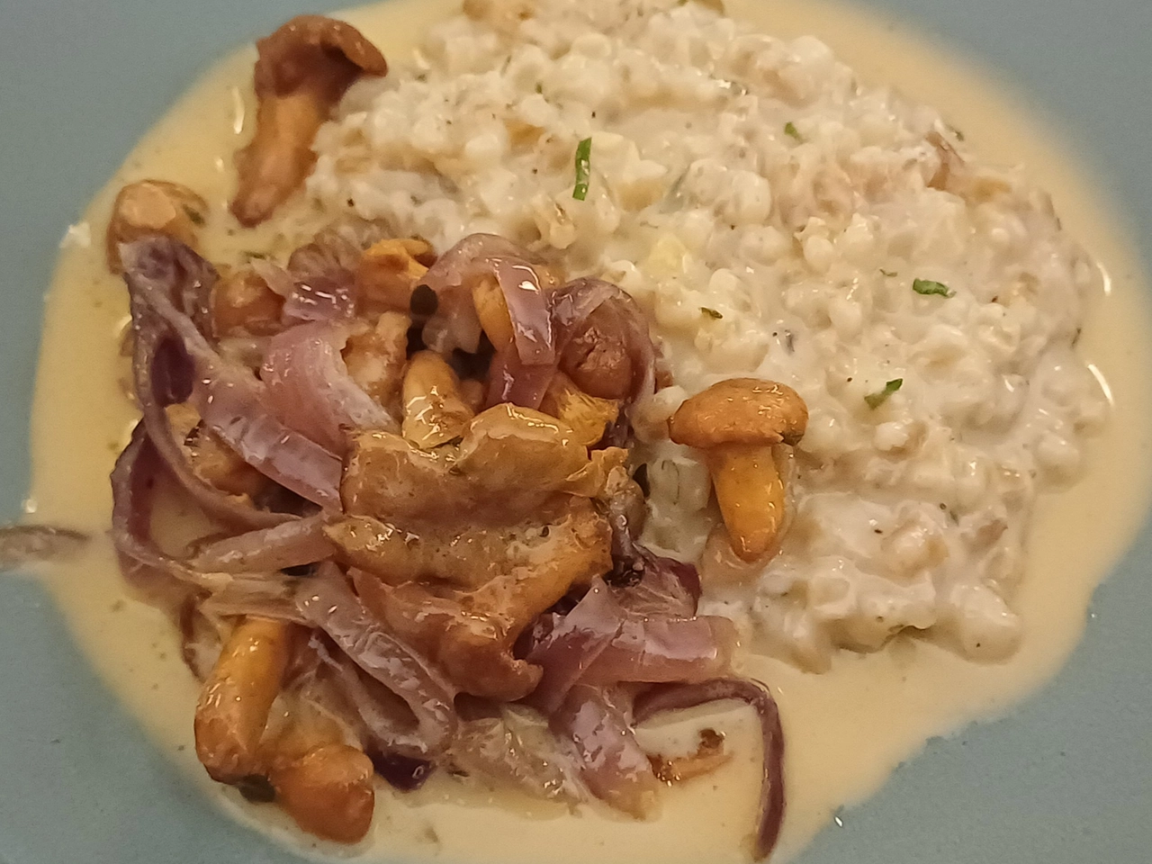 Orzo e finferli