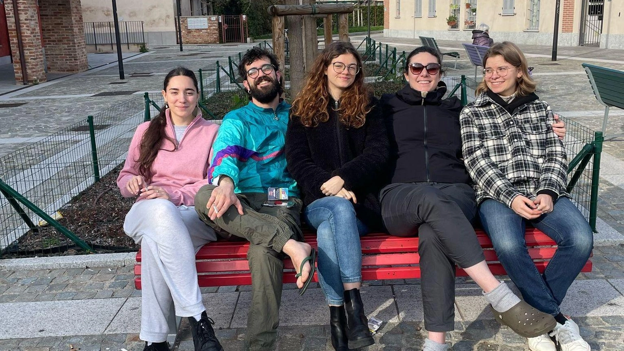 Il progetto BIG: 25 alloggi a prezzi calmierati "Siamo un modello di collaborazione abitativa. Basta un messaggio per trovare compagnia". Il progetto BIG: 25 alloggi a prezzi calmierati "Siamo un modello di collaborazione abitativa. Basta un messaggio per trovare compagnia".