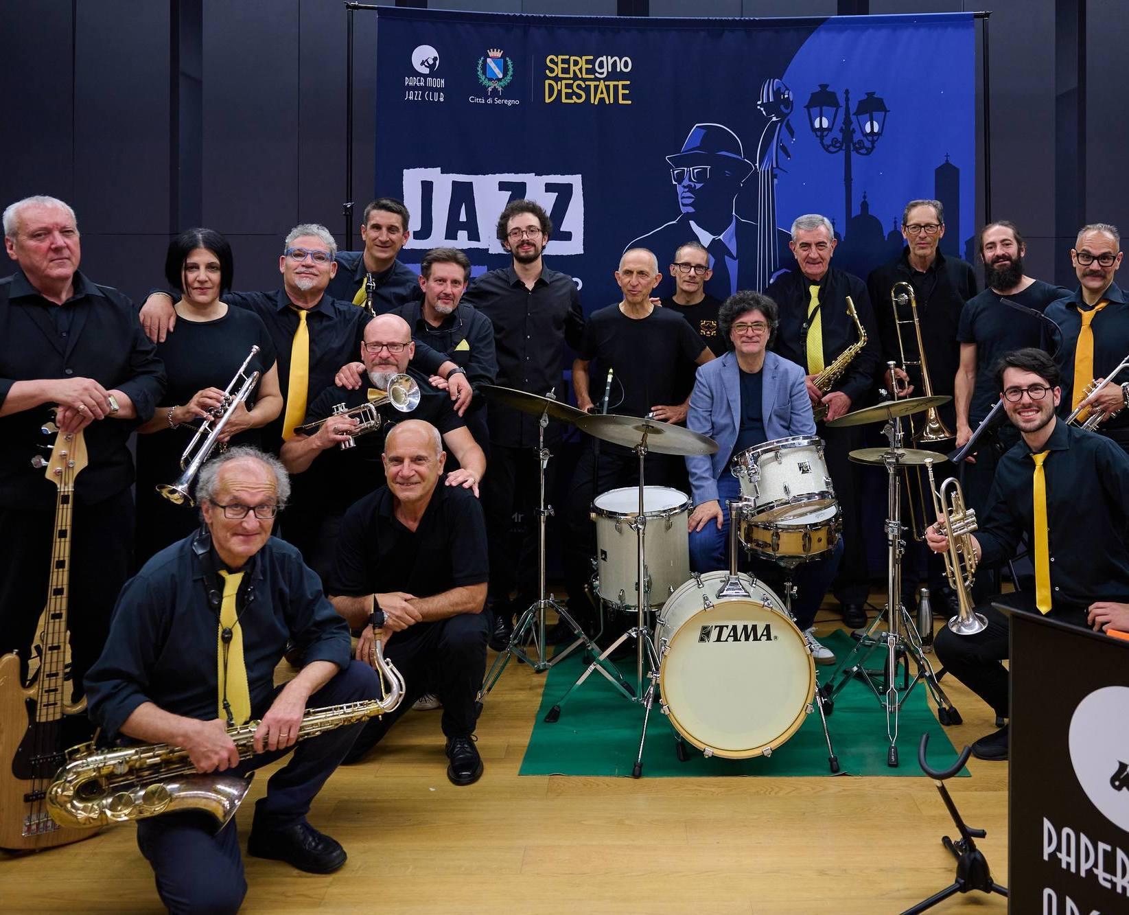 Swing, pop e funky all’Auditorium con la Paper Moon Swing, pop e funky all’Auditorium con la Paper Moon