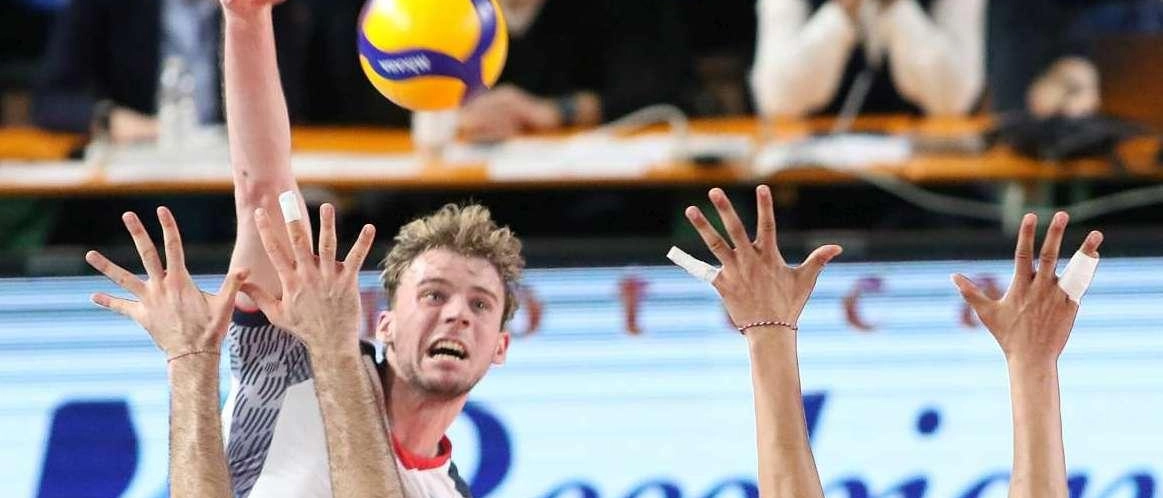 Milano, colpo mancato. La Lube al match point