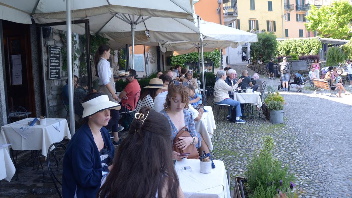 turismo boom sul lario le imprese del settore sono quasi ottomila si consolida la svolta avvenuta grazie a expo