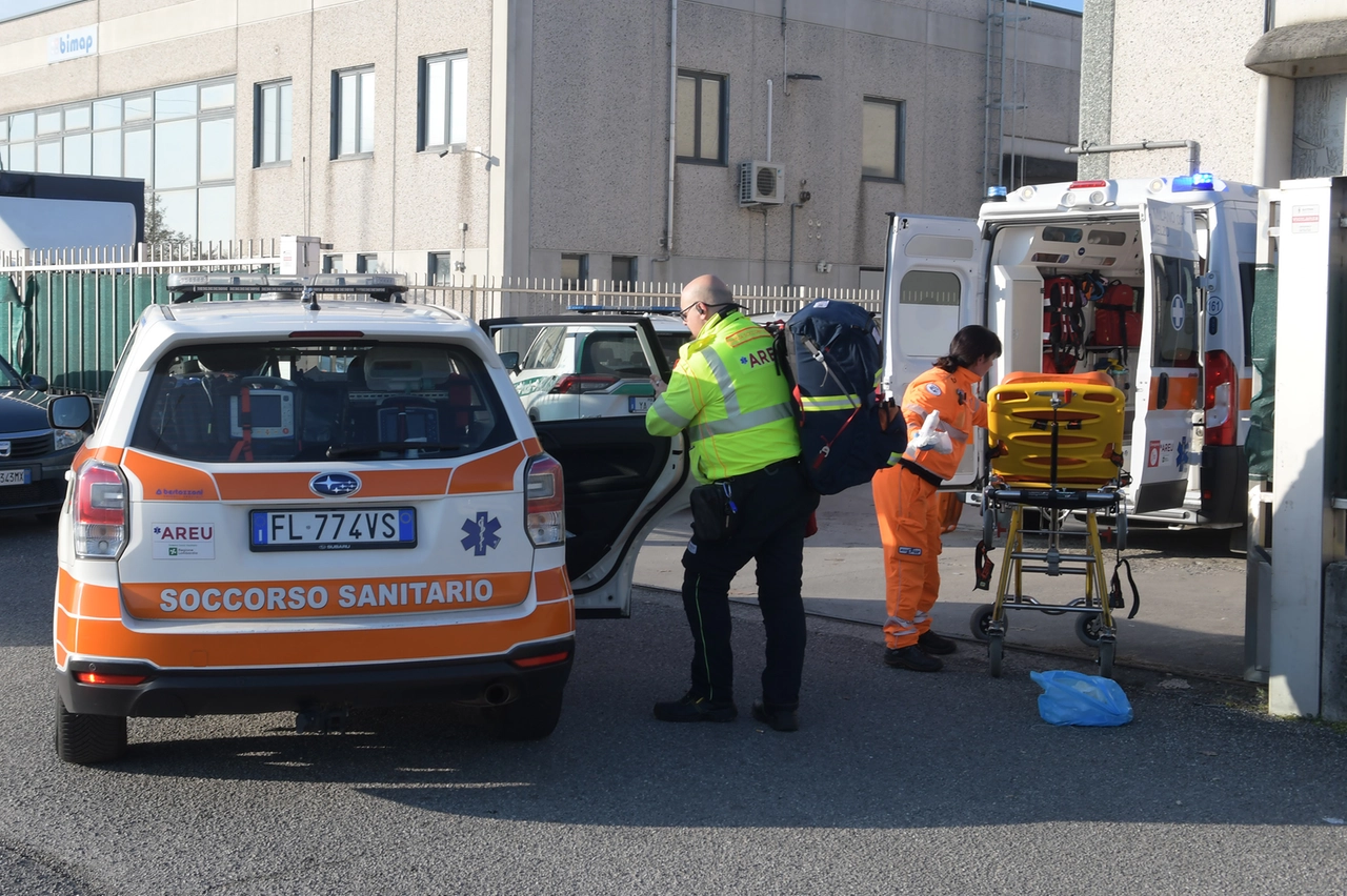 I soccorsi sul luogo dell'incidente (Canali)