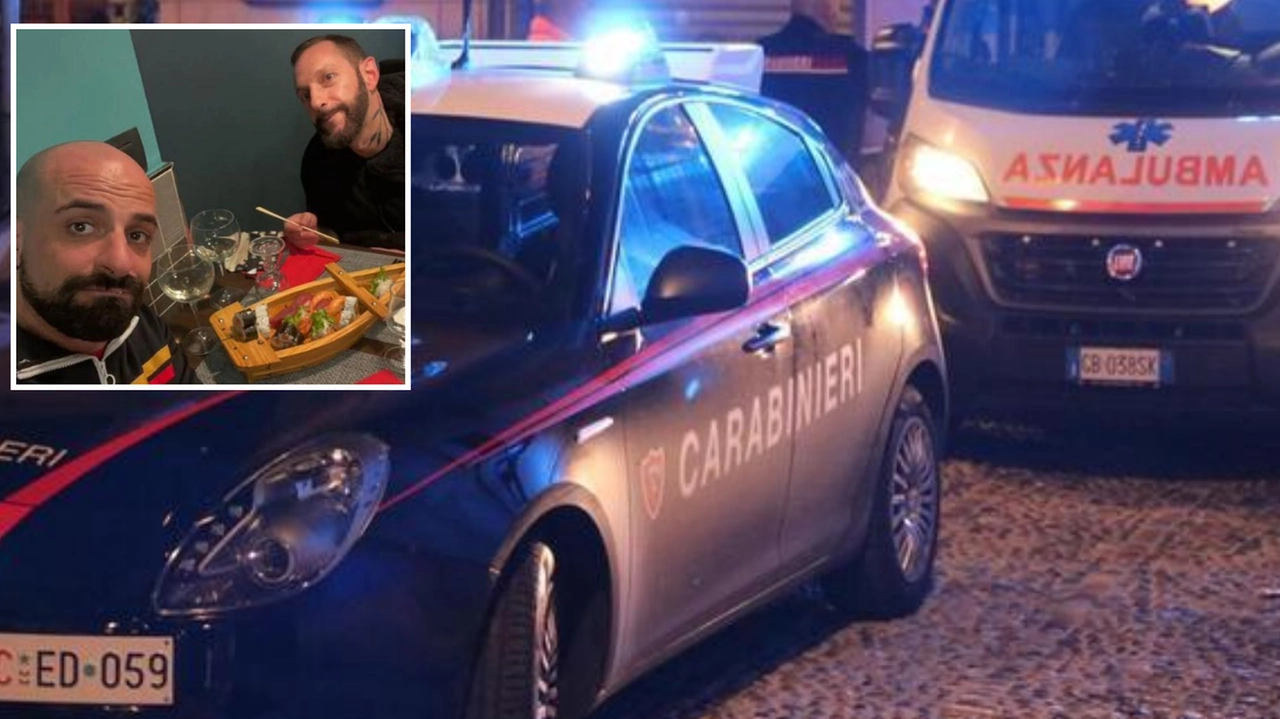 I due ragazzi vittime di violenza omofoba a Milano (Foto Instagram Luca Paladini) I due ragazzi vittime di violenza omofoba a Milano (Foto Instagram Luca Paladini)