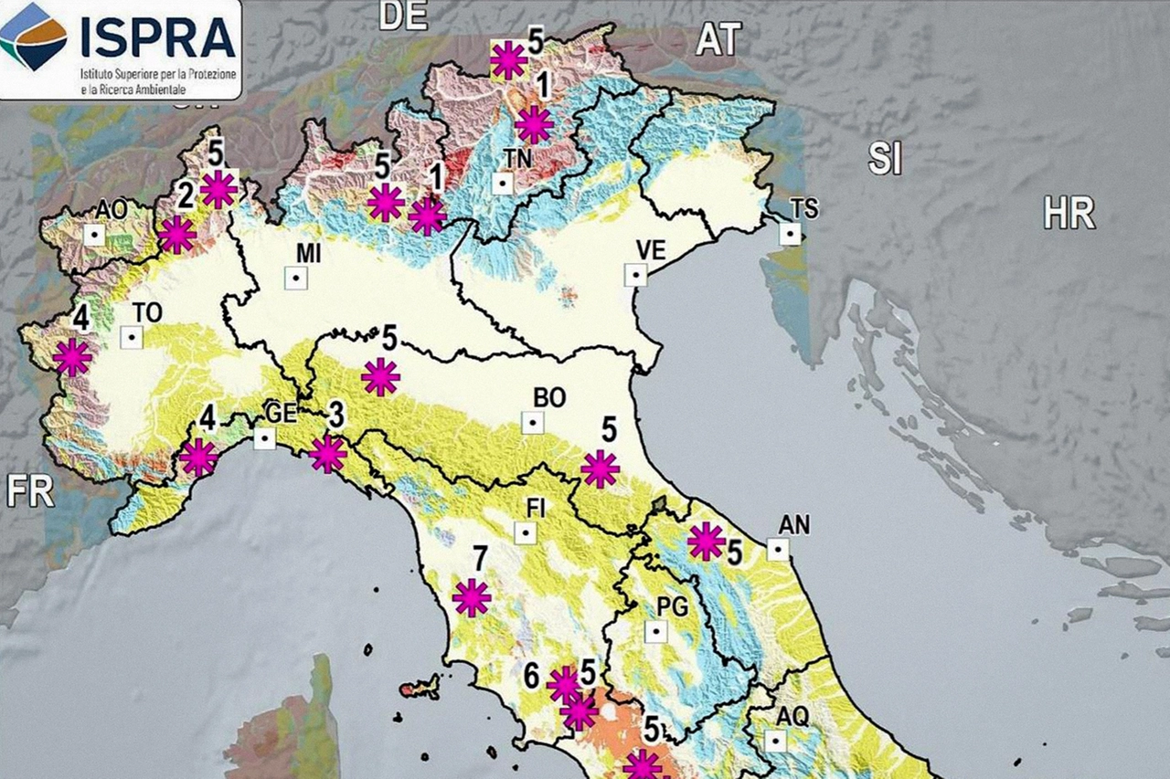 In Lombardia ci sono due zone d'interesse, contrassegnate da due numeri (asterischi viola). Il 5 rappresenta possibili depositi di Litio non-convenzionale, mentre l'1 di Fluorite, Barite e terre rare