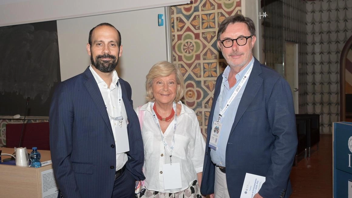 "Si iniziano ad attrarre in città talenti in erba che scelgono Pavia per approfondire gli studi e definire che cosa... "Si iniziano ad attrarre in città talenti in erba che scelgono Pavia per approfondire gli studi e definire che cosa...