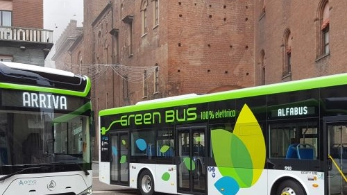 Mezzi pubblici, agevolazioni trappola sui social. Appello di Arriva Italia: “Non cliccate sui link, sono falsi”