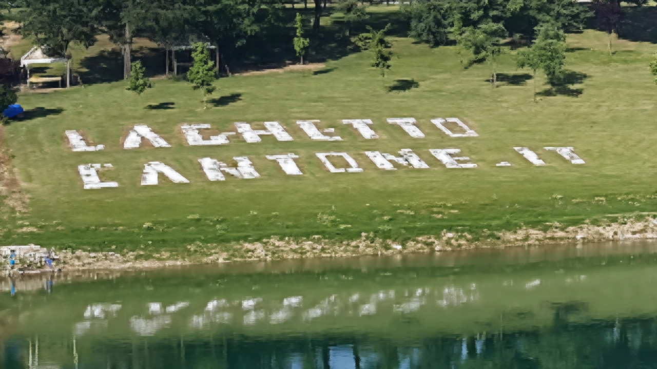 Il Laghetto di Cantone, uno dei luoghi verdi più apprezzati dai cittadini di Nerviano e dei paesi vicini, resta chiuso... Il Laghetto di Cantone, uno dei luoghi verdi più apprezzati dai cittadini di Nerviano e dei paesi vicini, resta chiuso...