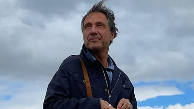 mario tozzi torna in tv con sapiens la tecnologia meglio la cultura dare più spazio alla natura significa vivere in sicurezza