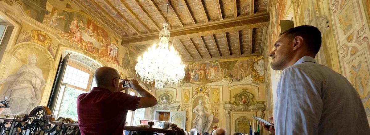 I padroni di casa rivivono con l’AI. E la tavola riscopre la tradizione