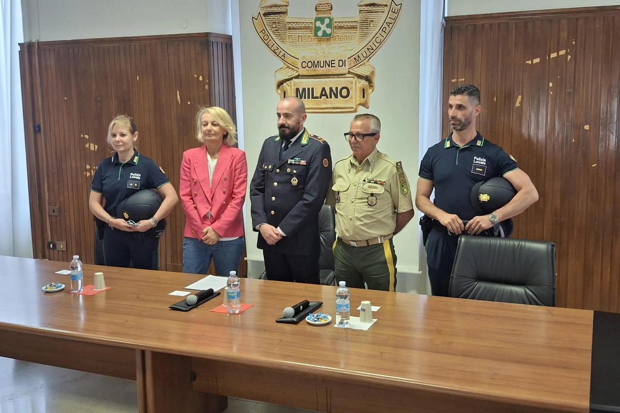 La presentazione dell'iniziativa al comando centrale di piazza Beccaria della Polizia locale