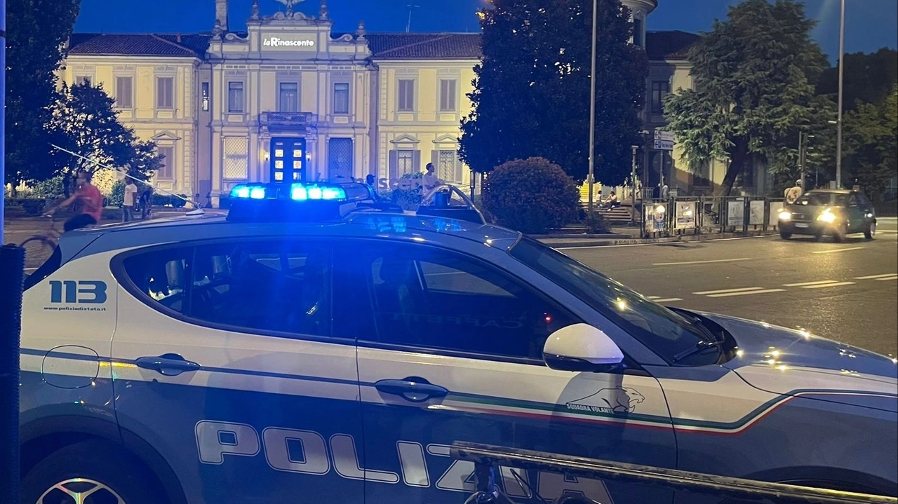 Il pusher è stato nuovamente arrestato dagli agenti di Polizia Il pusher è stato nuovamente arrestato dagli agenti di Polizia