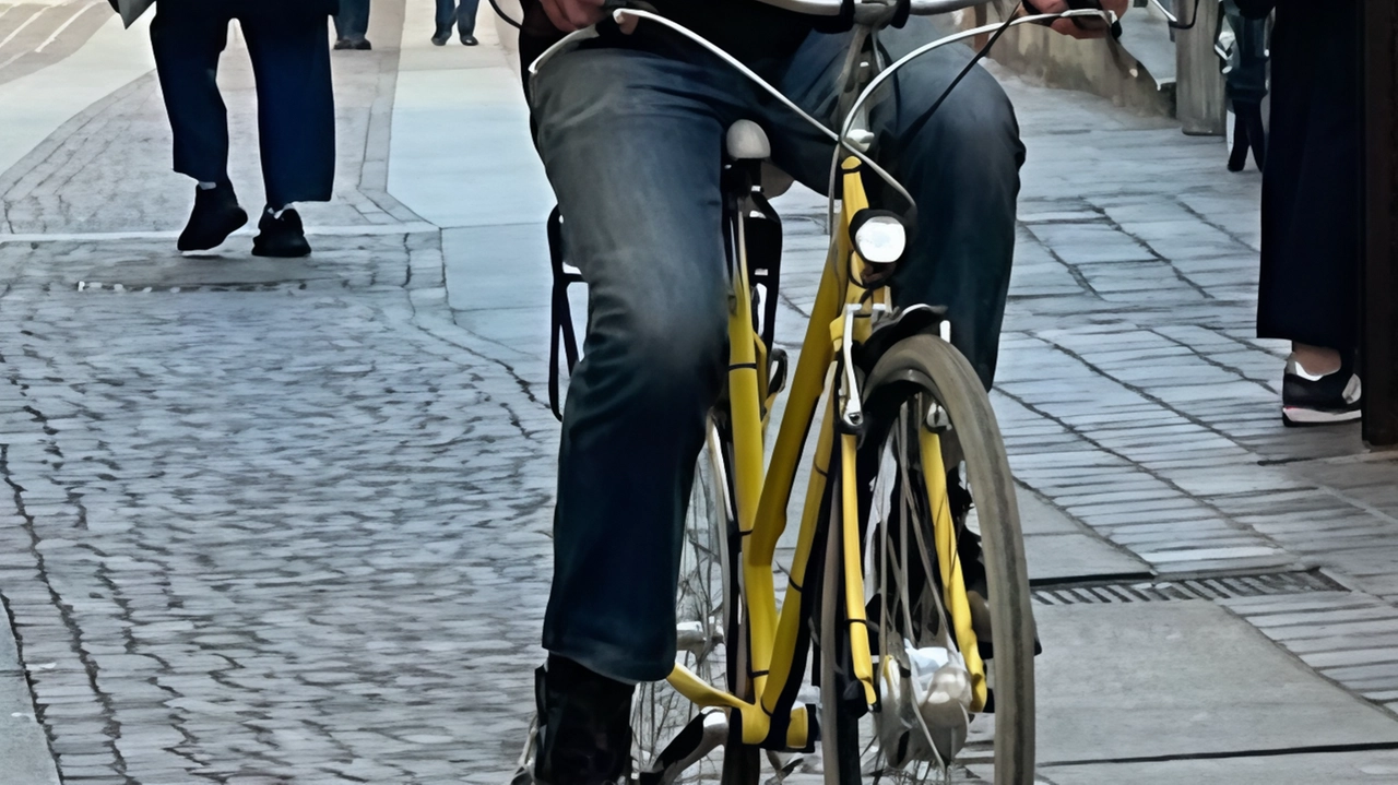 La città si candida capofila al bando del ministero dello Sport “Bici in Comune“. Il piano d’interventi ed attività -... La città si candida capofila al bando del ministero dello Sport “Bici in Comune“. Il piano d’interventi ed attività -...