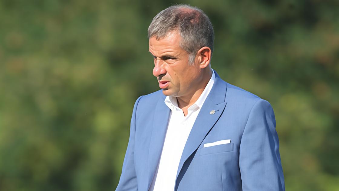 Dal campo di calcio al tribunale. Minacce e botte negli spogliatoi. Caso Seregno, al via il processo Dal campo di calcio al tribunale. Minacce e botte negli spogliatoi. Caso Seregno, al via il processo
