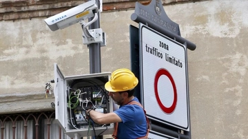 Ztl nel Quadrilatero di Milano, ecco la data: si parte il 12 maggio. Dal 12 luglio via libera alle multe tramite le telecamere ai varchi