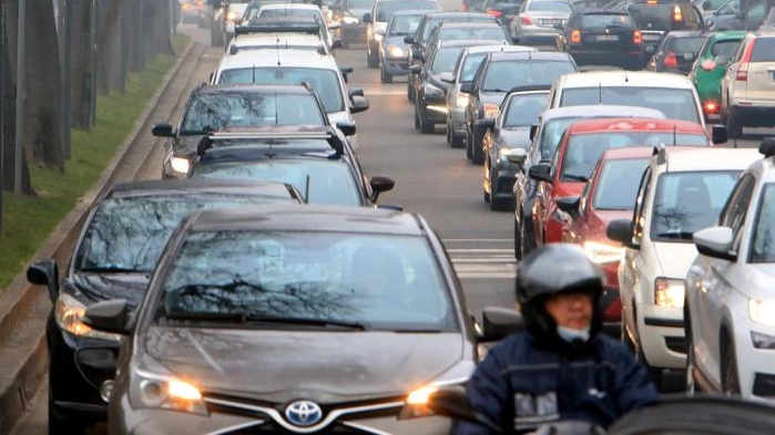 Smog e traffico a Milano Smog e traffico a Milano