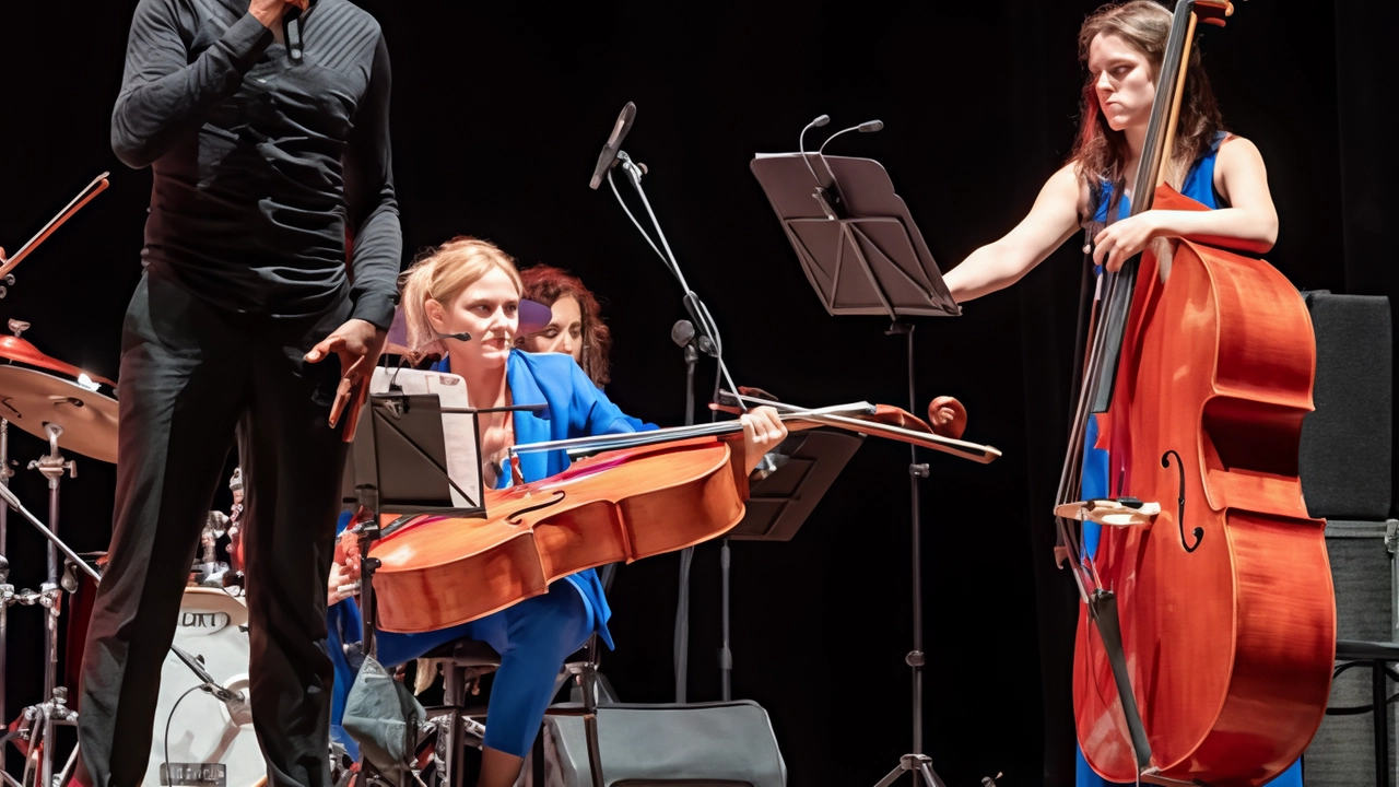 Uno speciale omaggio al maestro Ennio Morricone dal titolo “Musiche da Oscar” per chiudere l’anno con le più celebri colonne... Uno speciale omaggio al maestro Ennio Morricone dal titolo “Musiche da Oscar” per chiudere l’anno con le più celebri colonne...