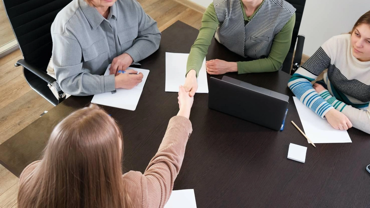 Sommario: Afol Metropolitana offre servizi gratuiti per definire obiettivi professionali, aggiornare competenze e candidarsi a opportunità di lavoro, accreditati da Regione Lombardia. Bilancio competenze, ricerca lavoro, consulenze imprenditoriali e formazione. Informazioni su afolmet.it. Sommario: Afol Metropolitana offre servizi gratuiti per definire obiettivi professionali, aggiornare competenze e candidarsi a opportunità di lavoro, accreditati da Regione Lombardia. Bilancio competenze, ricerca lavoro, consulenze imprenditoriali e formazione. Informazioni su afolmet.it.