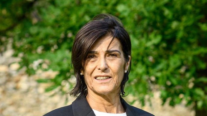 Sette sindaci propongono Giordana Caelli come presidente della Comunità Montana di Tirano per un'azione concertata nello sviluppo del territorio. Sette sindaci propongono Giordana Caelli come presidente della Comunità Montana di Tirano per un'azione concertata nello sviluppo del territorio.