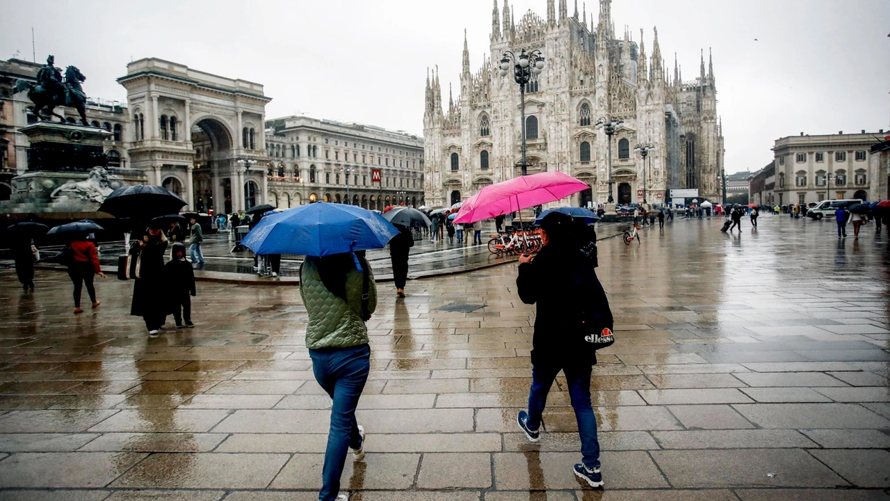 Attesi rovesci temporaleschi su Milano e la Lombardia Attesi rovesci temporaleschi su Milano e la Lombardia