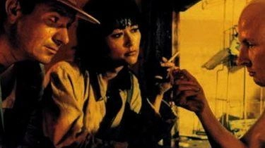 "Ne “L’elemento del crimine“ il motivo dell’ipnosi è un puro postulato, un’illusione, una finzione (make-believe). In Epidemic, l’ipnosi si esprime...