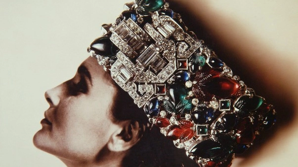 I gioielli della fantasia, 1991-1992 (© Image Service srl, courtesy Archivio Giovanni Gastel) I gioielli della fantasia, 1991-1992 (© Image Service srl, courtesy Archivio Giovanni Gastel)