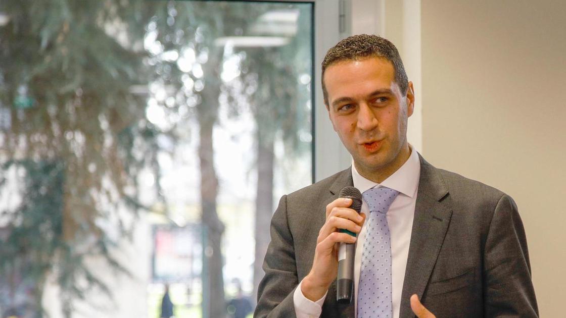 I cittadini e l’allarme sicurezza. Il sindaco di Rho risponde:: "Non esiste alcuna emergenza" I cittadini e l’allarme sicurezza. Il sindaco di Rho risponde:: "Non esiste alcuna emergenza"