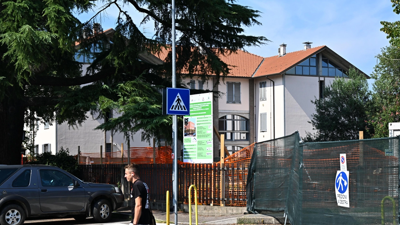 I lavori di ampliamento della Casa di Comunità di Busto Garolfo sono pronti a partire Saranno abbattuti alberi I lavori di ampliamento della Casa di Comunità di Busto Garolfo sono pronti a partire Saranno abbattuti alberi