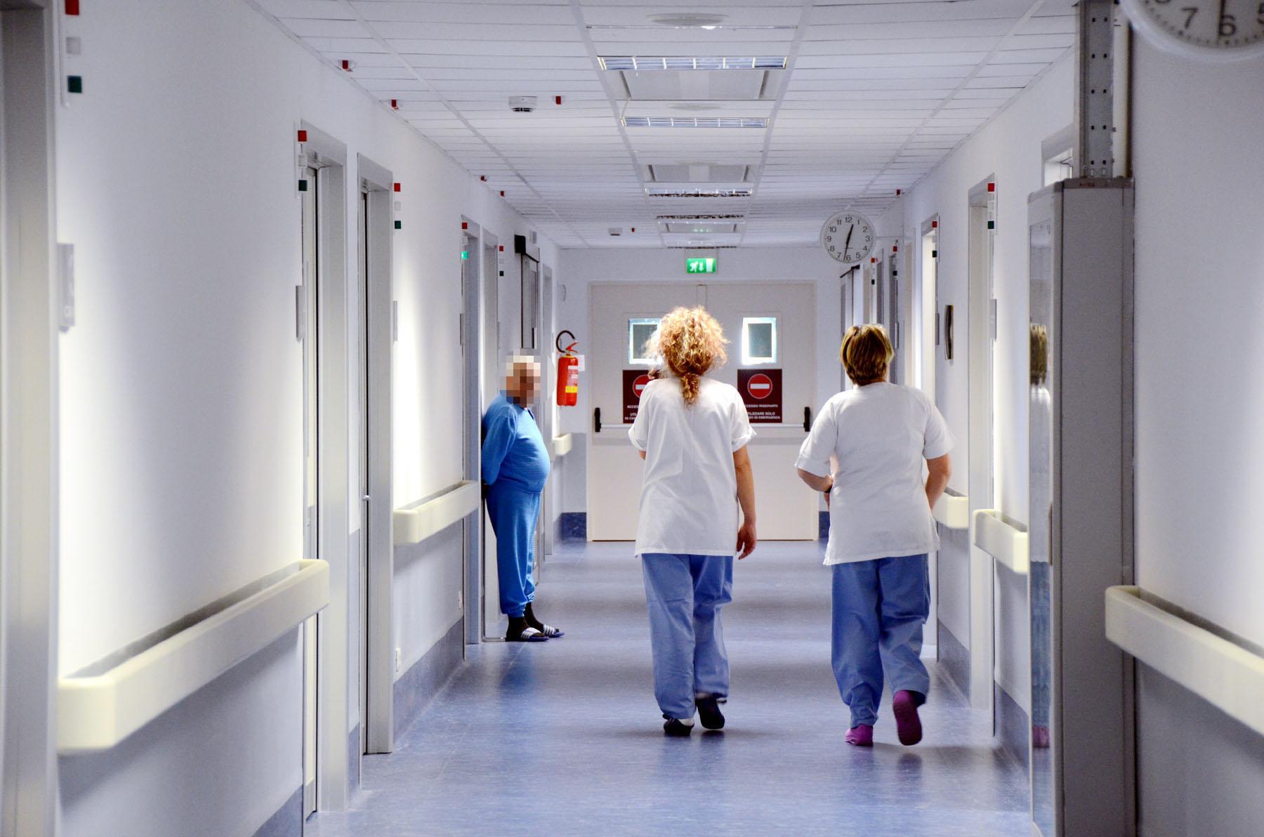 Negli ospedali varesini temperature canicolari, la rabbia del sindacato: “Nei reparti fa troppo caldo, ...