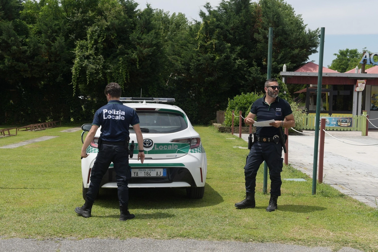 Malore in piscina, 11enne soccorsa in arresto cardiaco