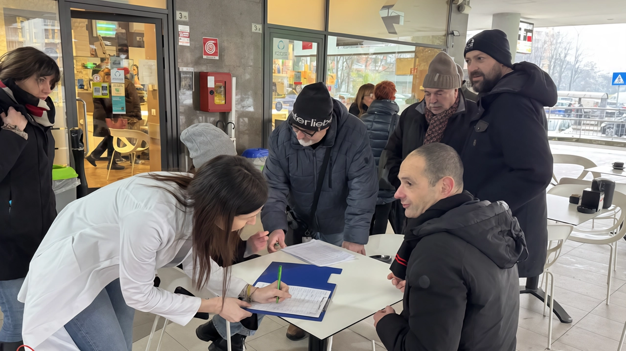Da tempo si chiede di estendere il tram 24 fino a Locate per collegare la stazione ferroviaria con Milano attraversando Opera Da tempo si chiede di estendere il tram 24 fino a Locate per collegare la stazione ferroviaria con Milano attraversando Opera