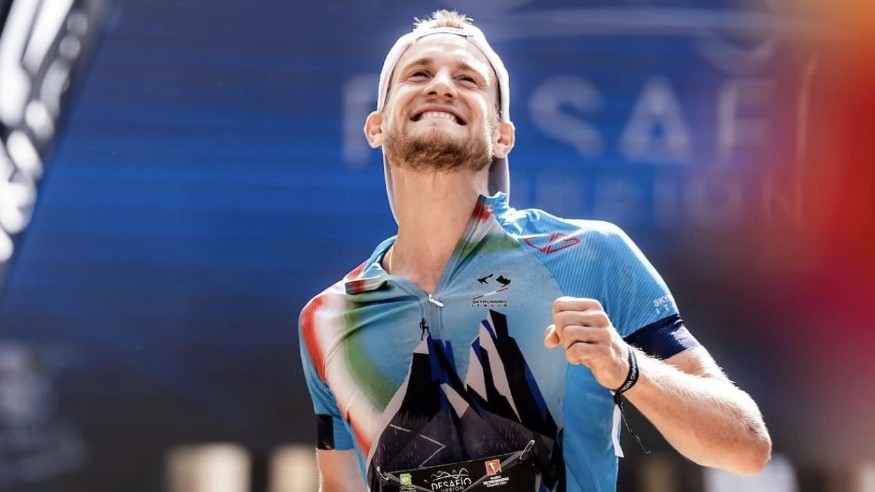 Lorenzo Beltrami è stato il grande protagonista della Skyrace Desafìo Urbiòn di Soria (Spa), che ha assegnato le medaglie nei... Lorenzo Beltrami è stato il grande protagonista della Skyrace Desafìo Urbiòn di Soria (Spa), che ha assegnato le medaglie nei...