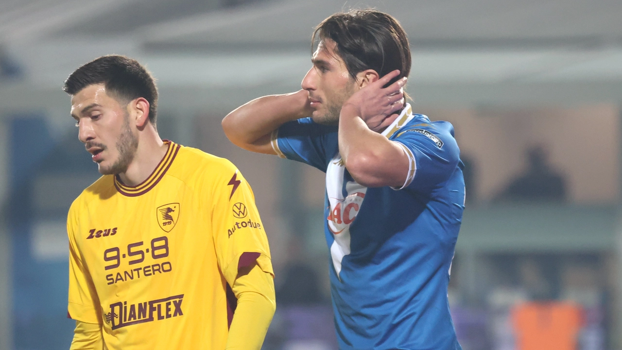 La delusione delusione di Gennaro Borrelli in Brescia-Salernitana La delusione delusione di Gennaro Borrelli in Brescia-Salernitana