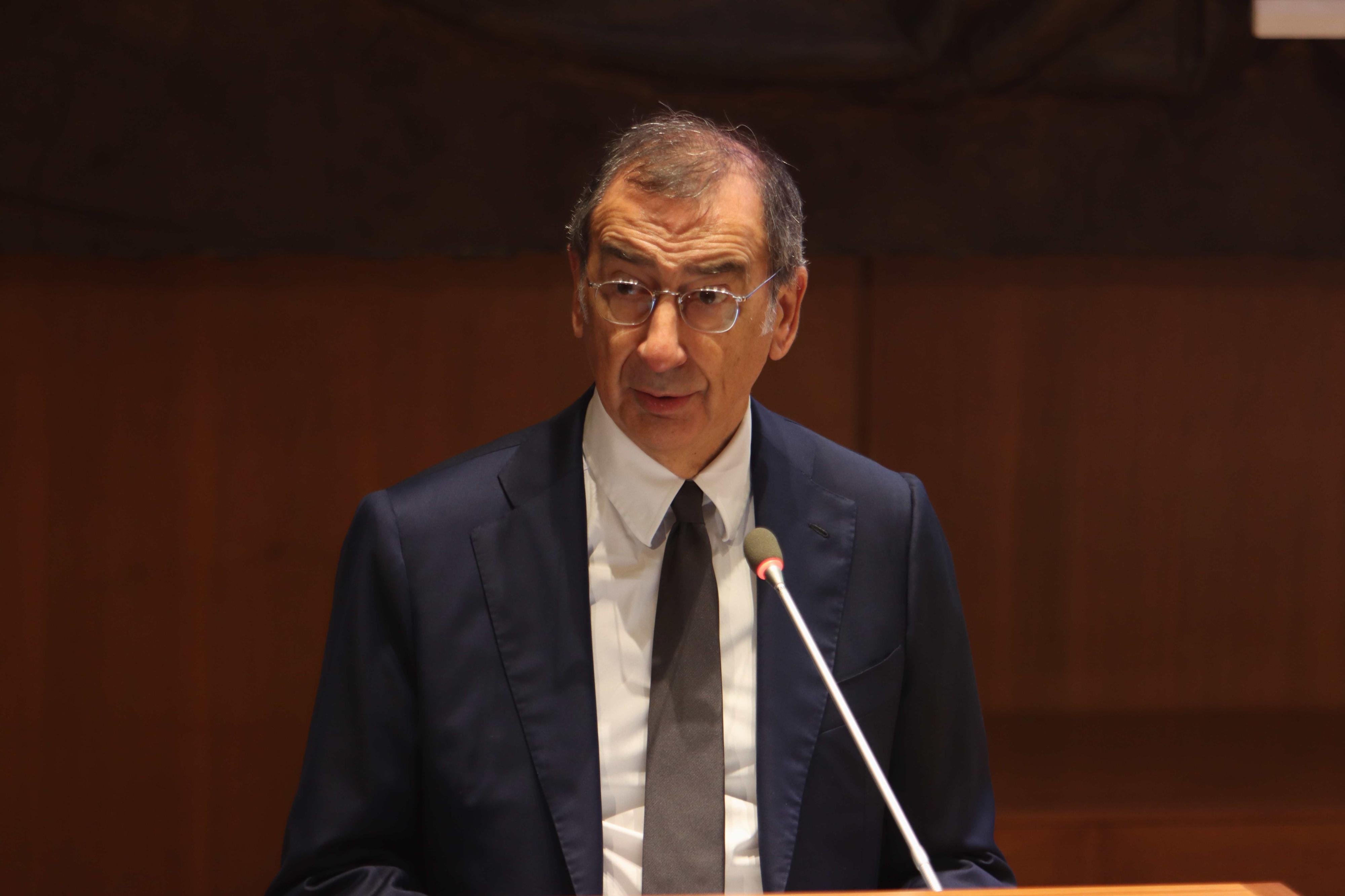 Ortomercato e lavoro nero: il sindaco assolve il presidente Cesare Ferrero sui “200 scavalcamenti notturni” Ortomercato e lavoro nero: il sindaco assolve il presidente Cesare Ferrero sui “200 scavalcamenti notturni”
