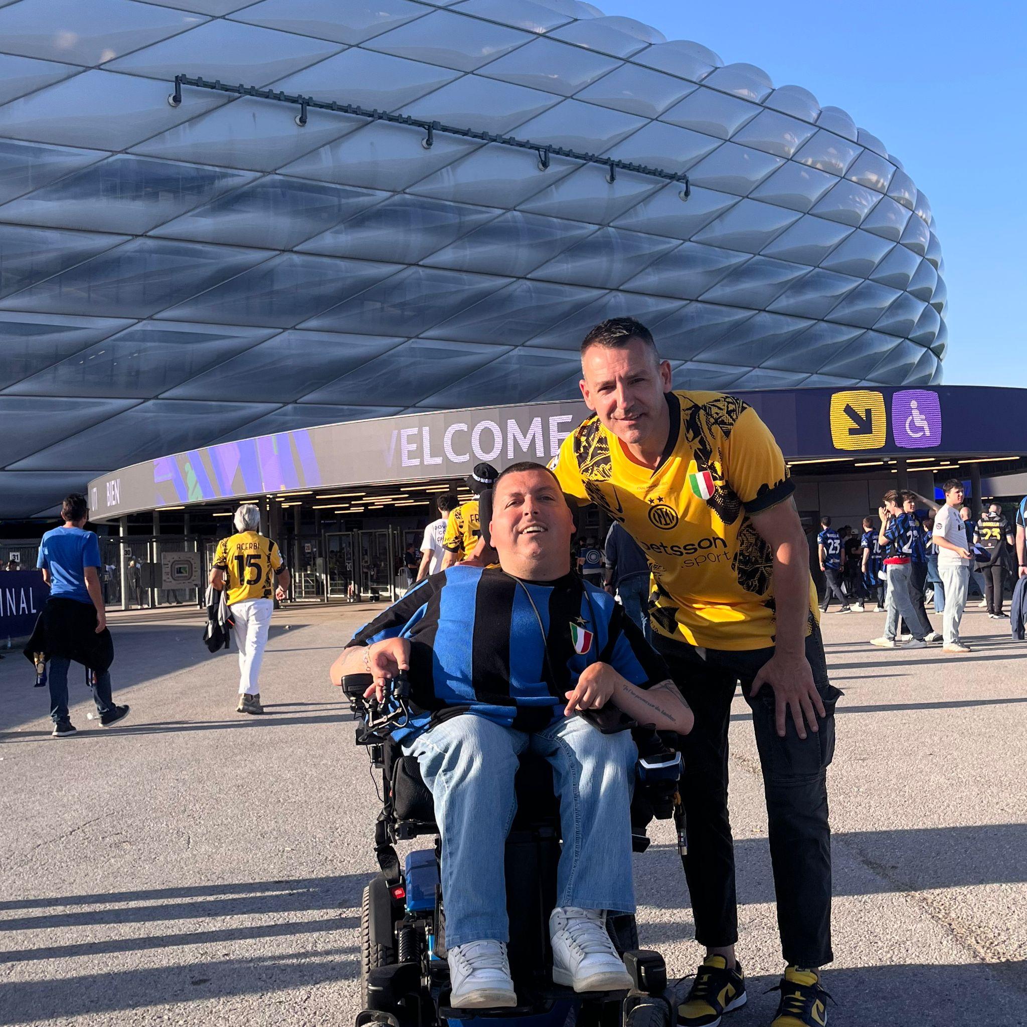 Biglietti per disabili, San Siro svolta: “Potrò vedere l’Inter quando voglio senza dipendere da un sorteggio. Ma perché c’è voluto tanto tempo?” Biglietti per disabili, San Siro svolta: “Potrò vedere l’Inter quando voglio senza dipendere da un sorteggio. Ma perché c’è voluto tanto tempo?”