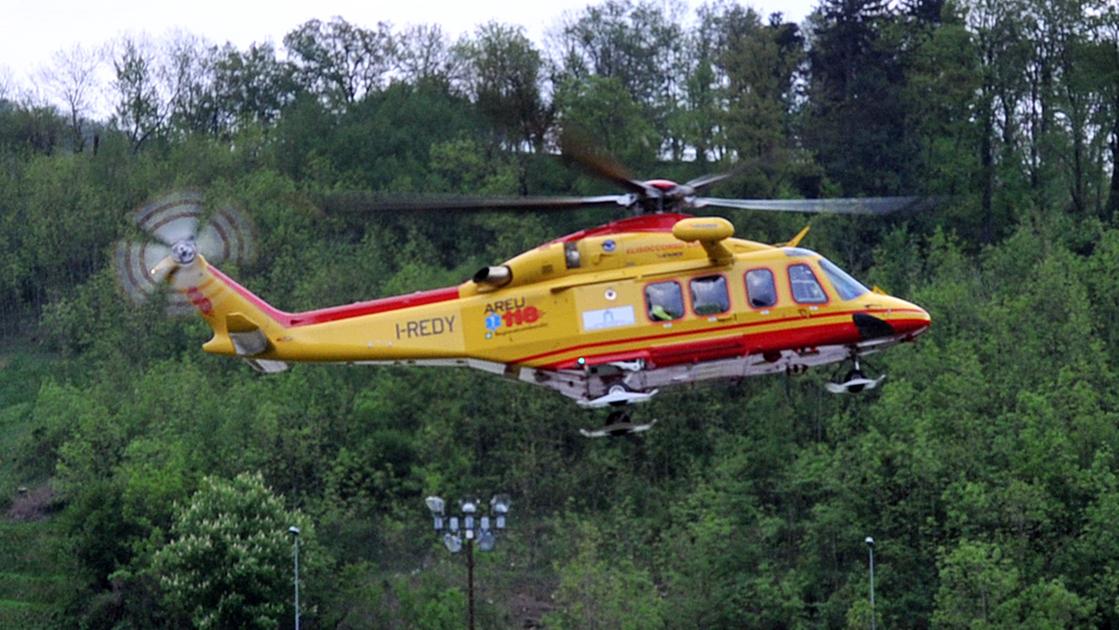 Madesimo, la lite degenera: coltellate in un rifugio tra i due gestori Madesimo, la lite degenera: coltellate in un rifugio tra i due gestori
