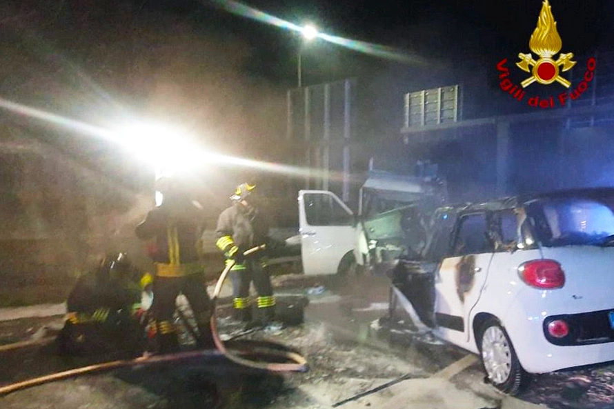 Vigili del fuoco in azione a Brusaporto