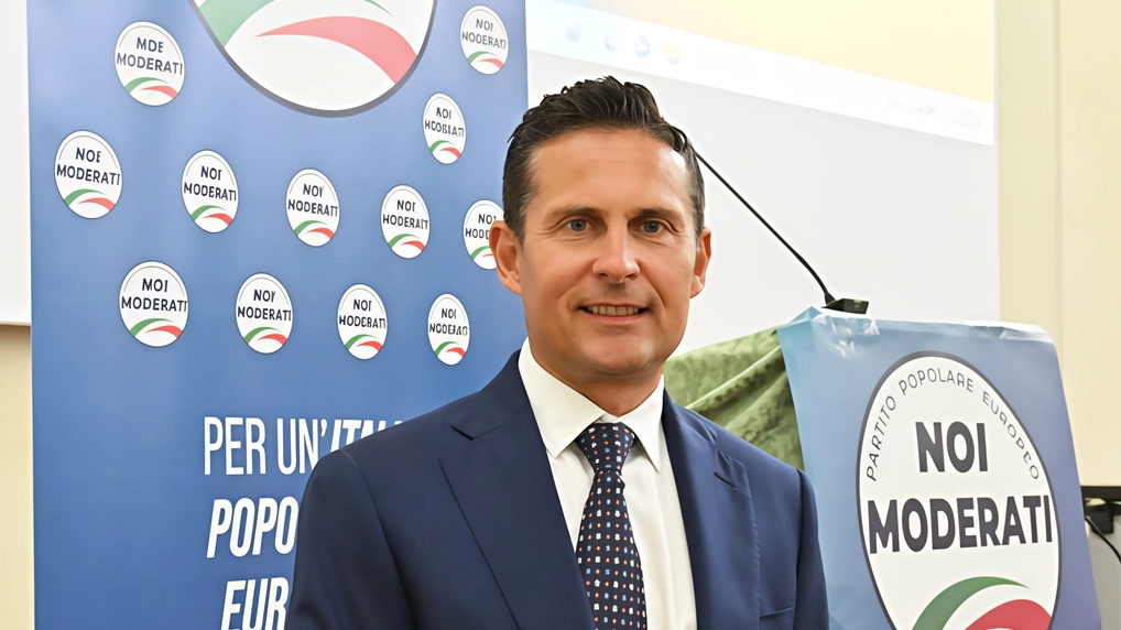 Mattia Premazzi è stato eletto coordinatore al primo congresso di Noi Moderati Mattia Premazzi è stato eletto coordinatore al primo congresso di Noi Moderati