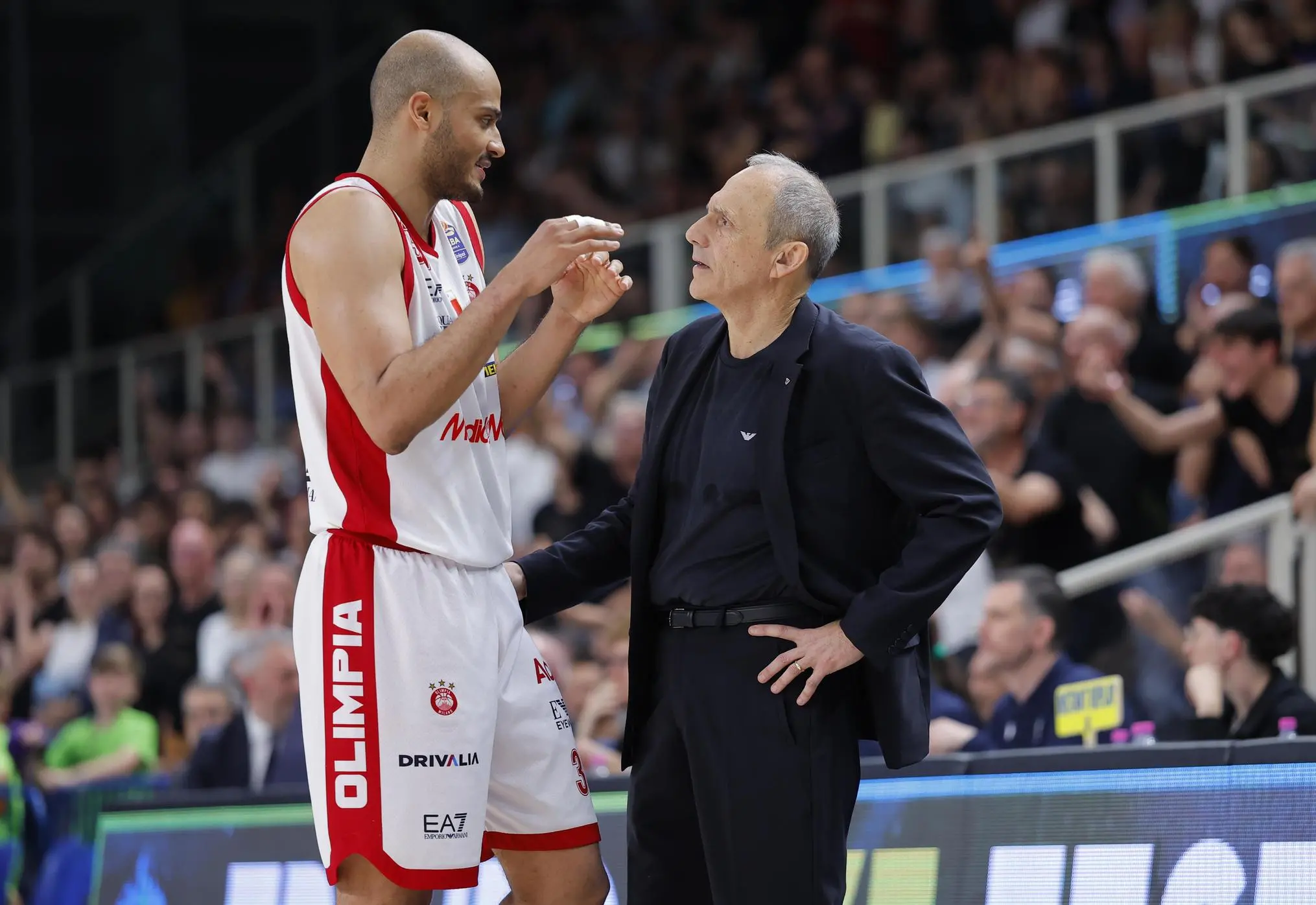 Olimpia, si alza il sipario. Un “gruppone“ per stupire