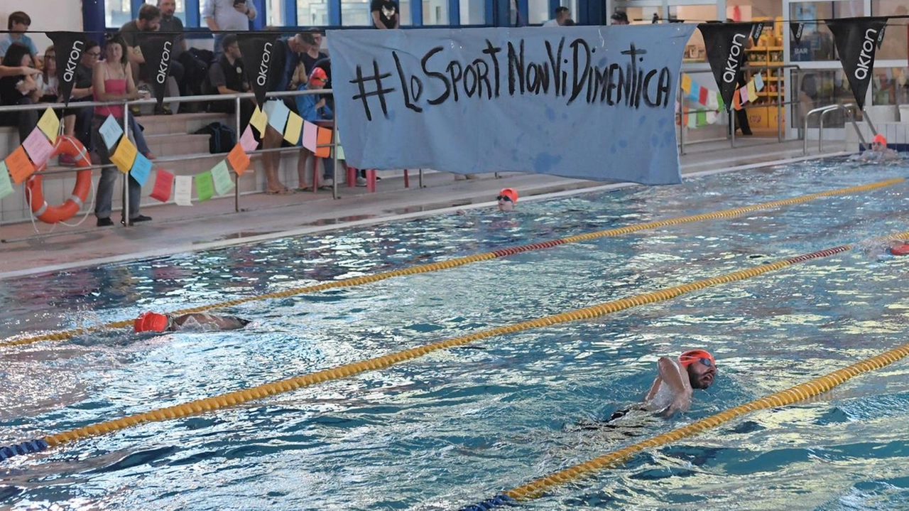 Francesca Anastasio e Giovanni Gabriele hanno perso il figlio di 11 anni ucciso in un agguato sedici anni fa in provincia di Crotone. Ieri erano presenti all’iniziativa sportiva “Bracciate di memoria“.