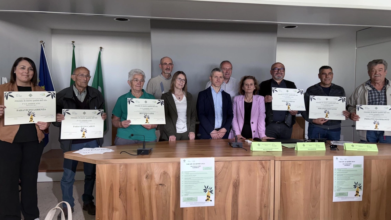 I premiati con gli amministratori per un settore che gode di ottima salute e prosegue la sua espansione migliorando resa e qualità