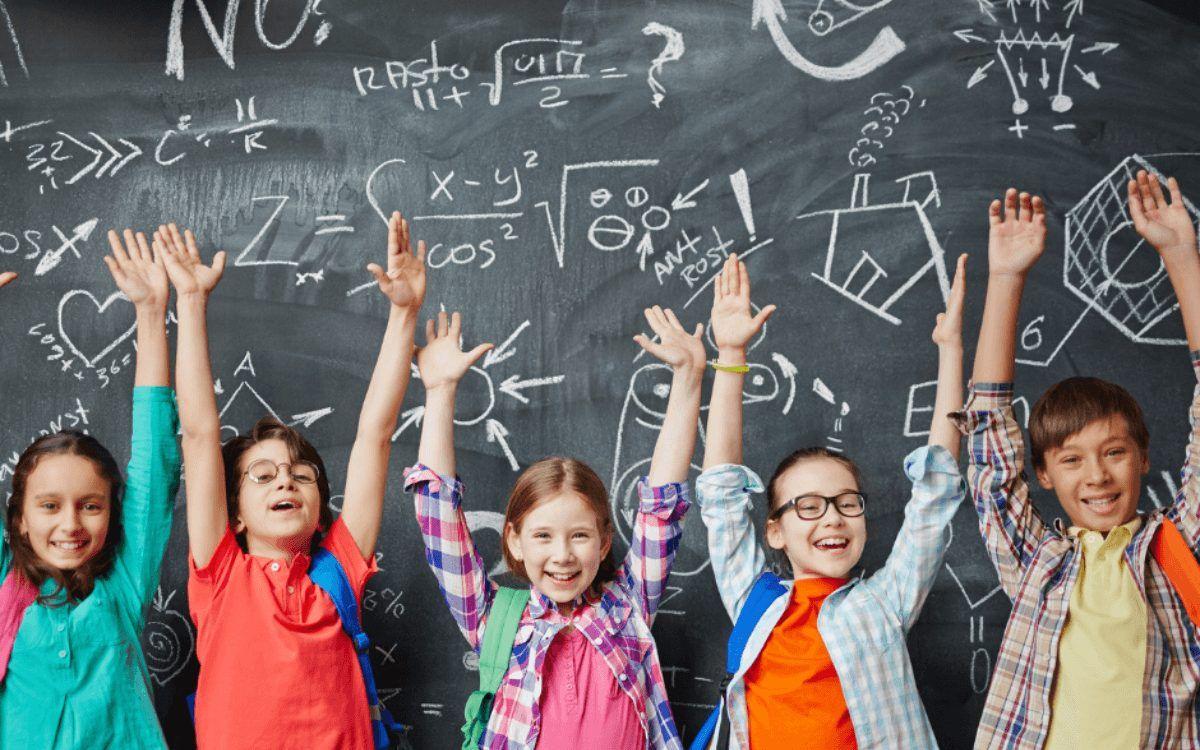 Pronti al ritorno a scuola: sono 24mila le cattedre in supplenza Pronti al ritorno a scuola: sono 24mila le cattedre in supplenza