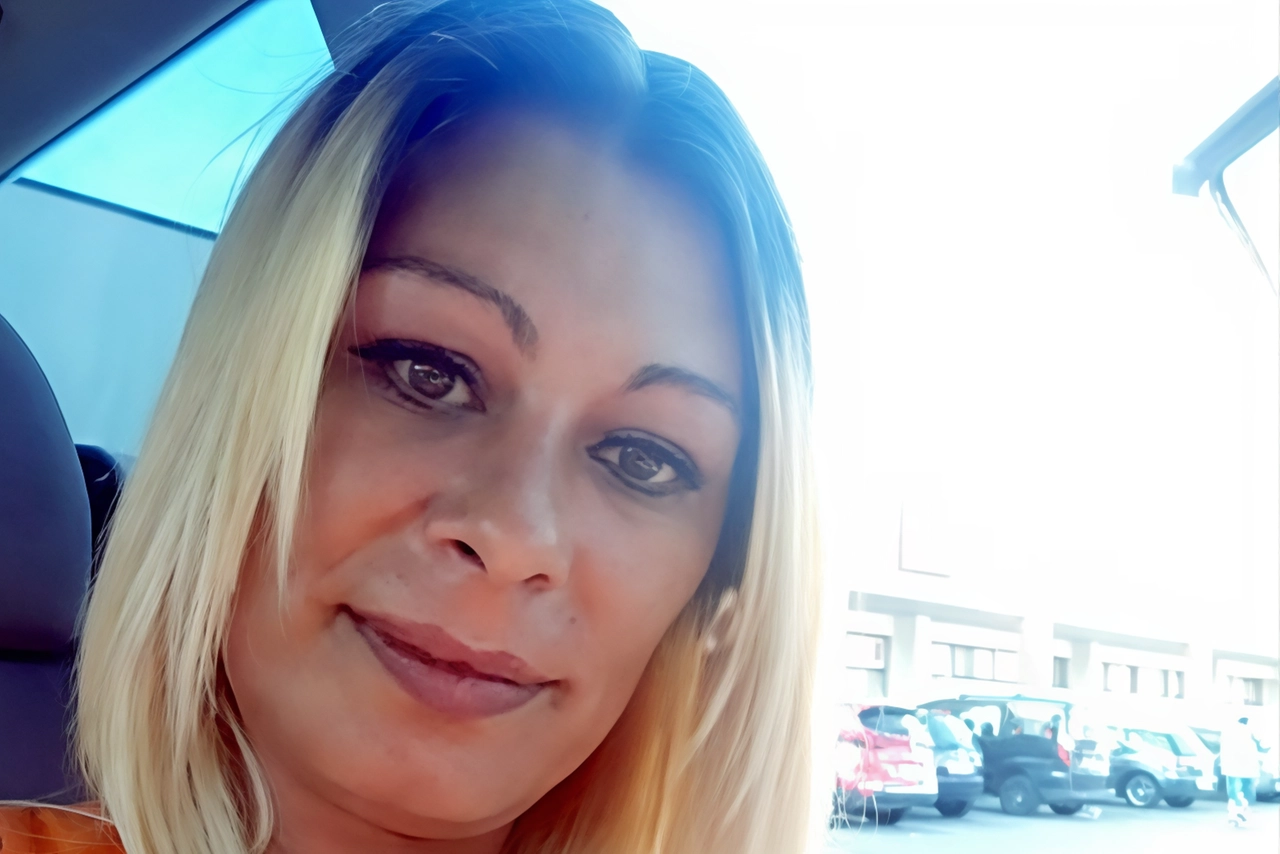 Maria Campai, 42 anni, riposa nel cimitero del paese in cui era nata, in Romania